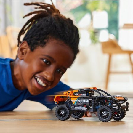 LEGO Technic Samochód wyścigowy NEOM McLaren Extreme E 42166 252